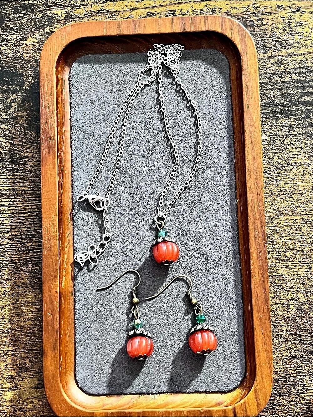 Pumpkin Pendant Necklace & Earrings